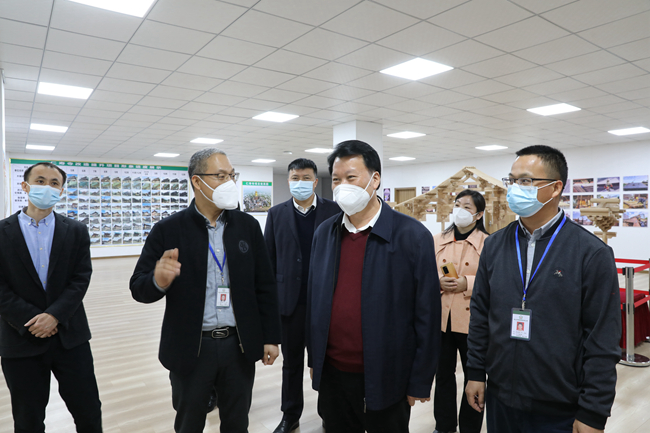 節前慰問暖人心——省住建廳為我司在防疫和重點工程建設作出突出貢獻人員送上節日慰問